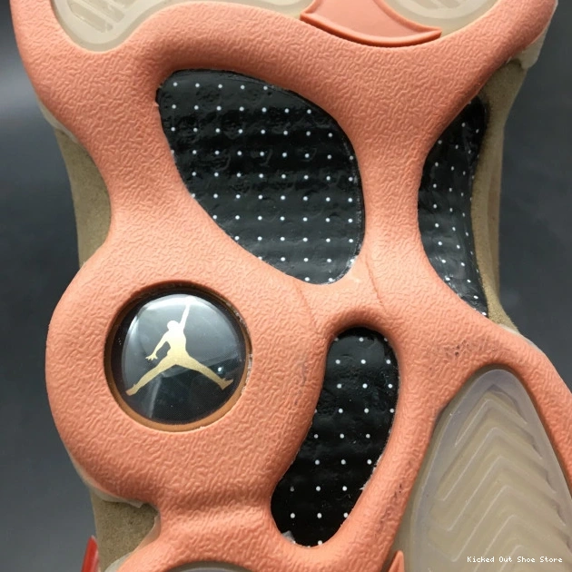 Kicked Out Shoe Store Low x Jordan Sepia AT3102-200 CLOT 13 Canteen-Terra Stone Air Blush 0702